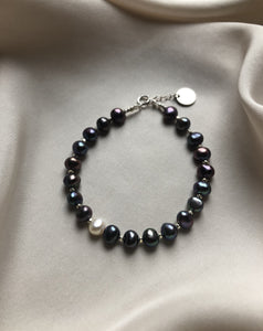 Bracelet Maxi freshwater pearl in black